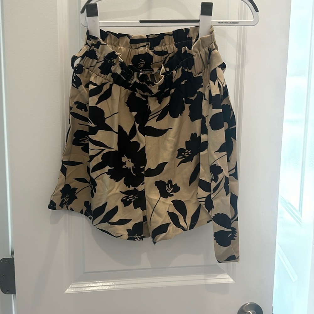 Dressy women’s shorts